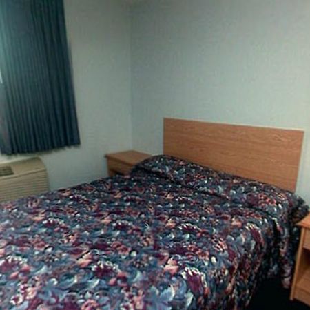 Econo Lodge West Lafayette Exteriér fotografie