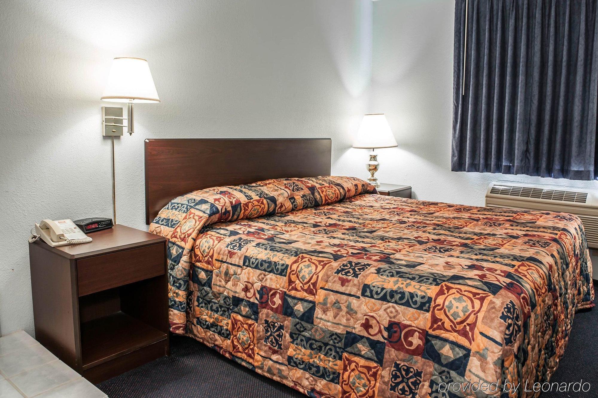 Econo Lodge West Lafayette Exteriér fotografie