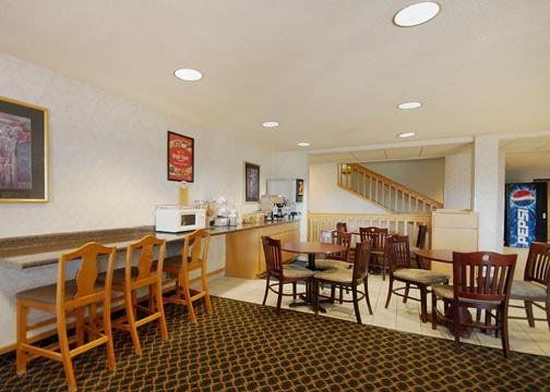 Econo Lodge West Lafayette Restaurace fotografie